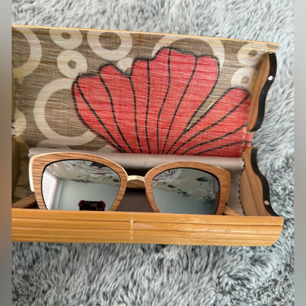 TruWood Stylish Wooden Sunglasses